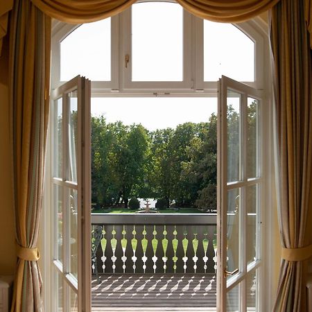 Castle Hotel Grof Degenfeld Superior Tarcal Esterno foto