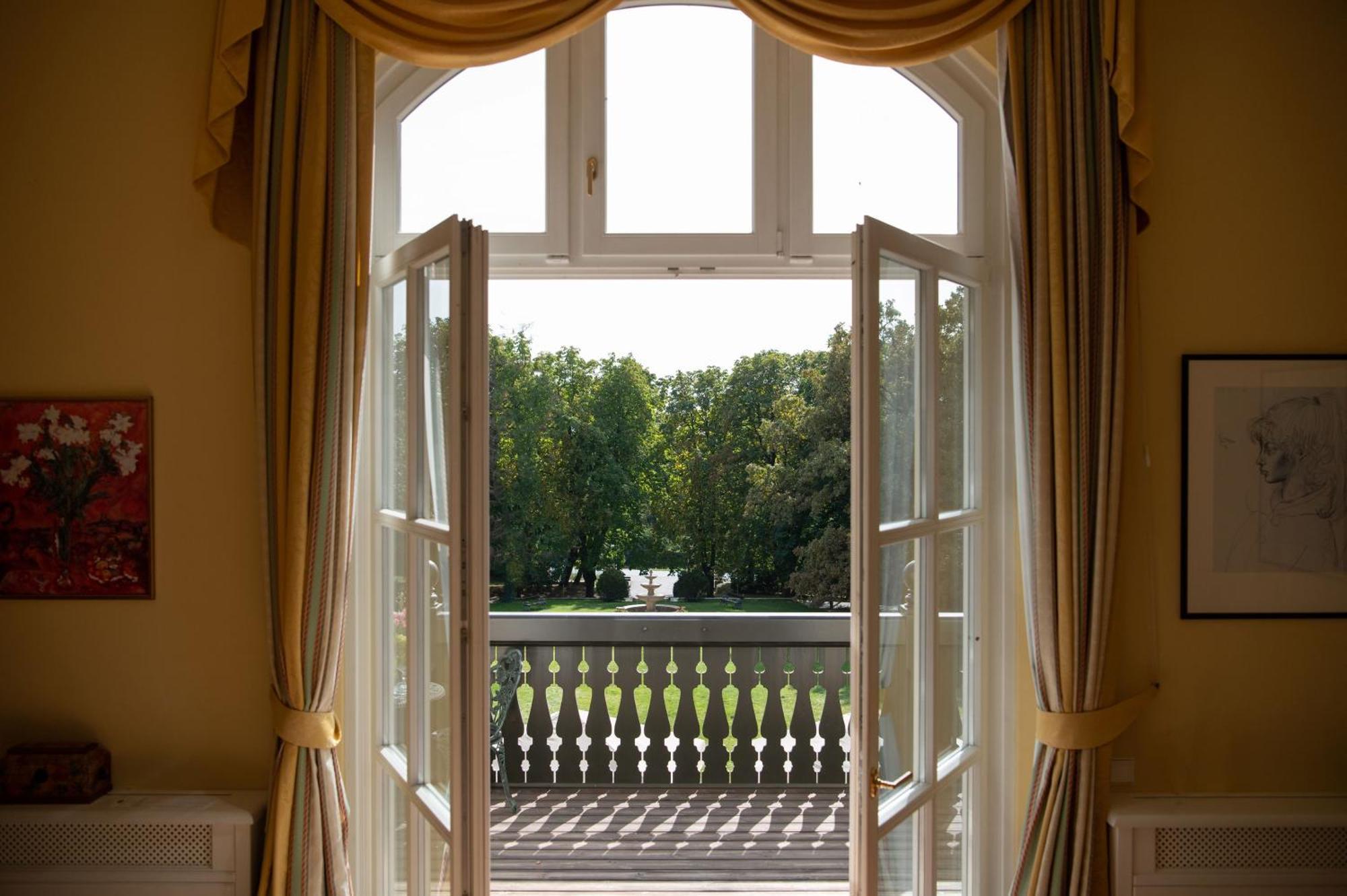 Castle Hotel Grof Degenfeld Superior Tarcal Esterno foto